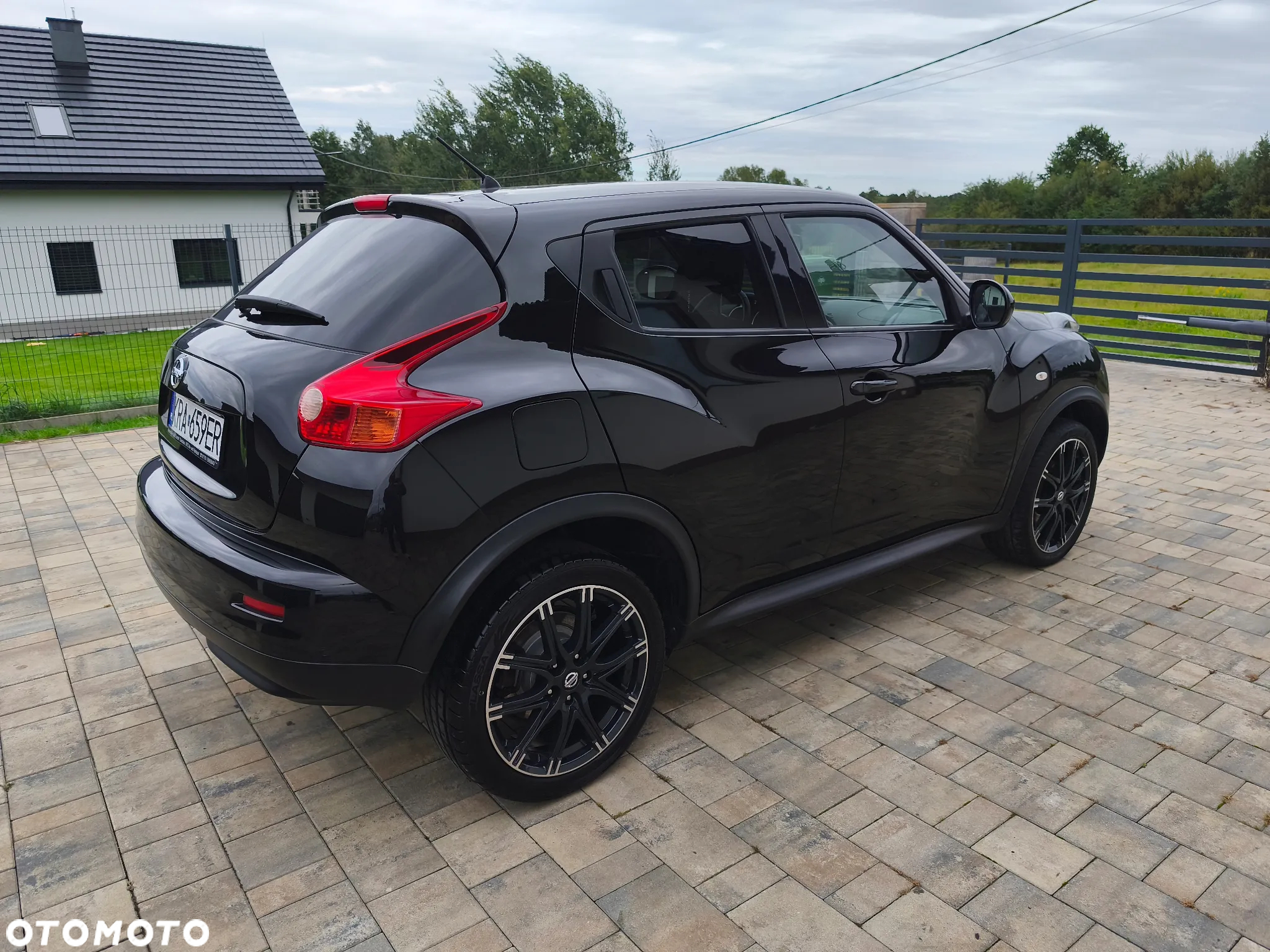 Nissan Juke 1.6 Tekna S&S - 9