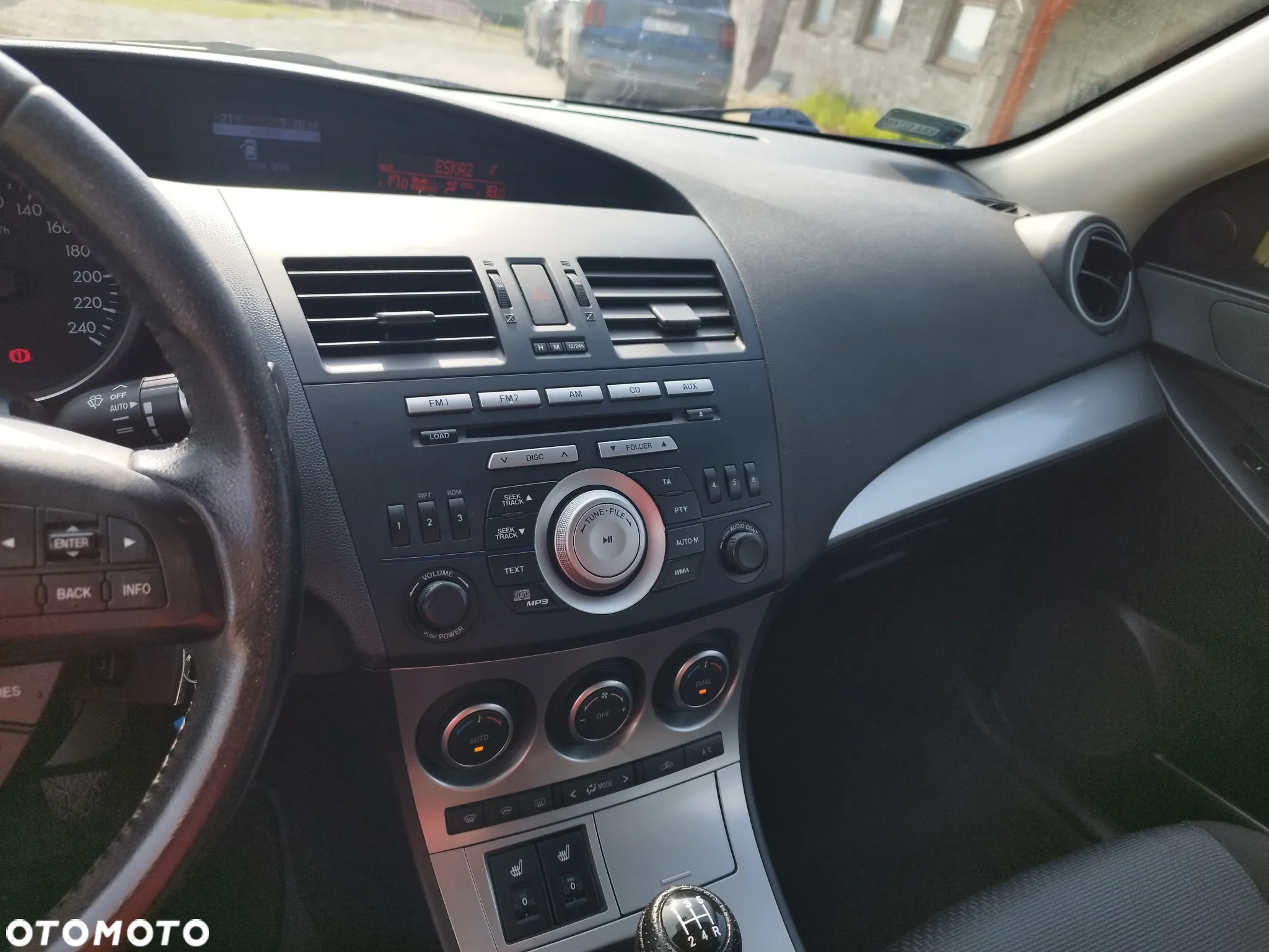 Mazda 3 1.6 Exclusive - 3