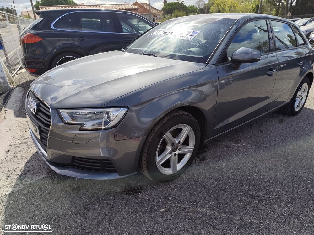 Audi A3 Sportback 30 TDI Design - 3