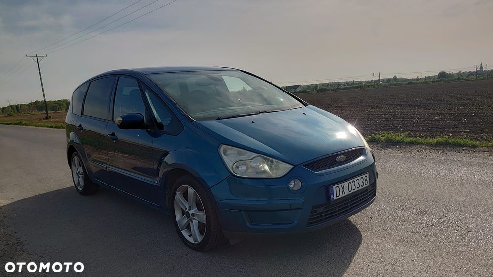 Ford S-Max 2.0 TDCi DPF Titanium - 6