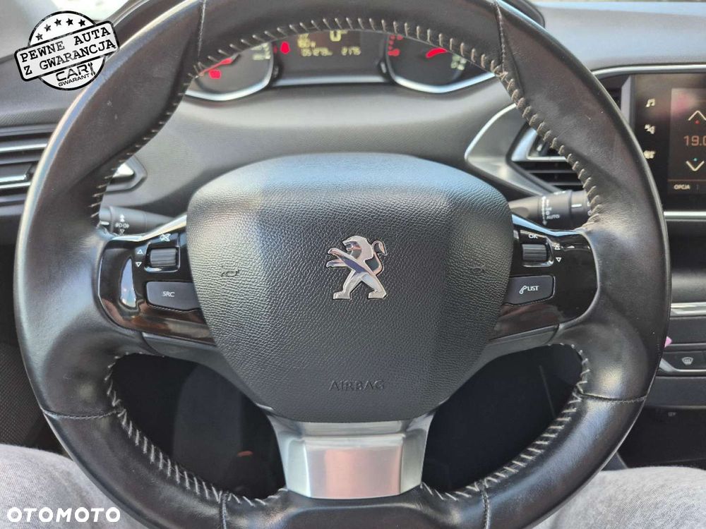 Peugeot 308 - 24