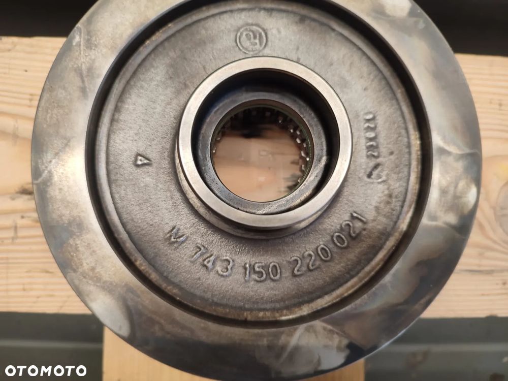 Tłok sprzęgła PTO 743150220021 Fendt 720 Vario - 8