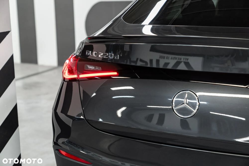 Mercedes-Benz GLC - 21