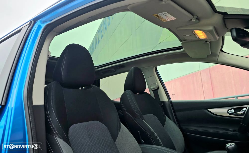 Nissan Qashqai 1.2 DIG-T N-Connecta RS+PS 18 - 27