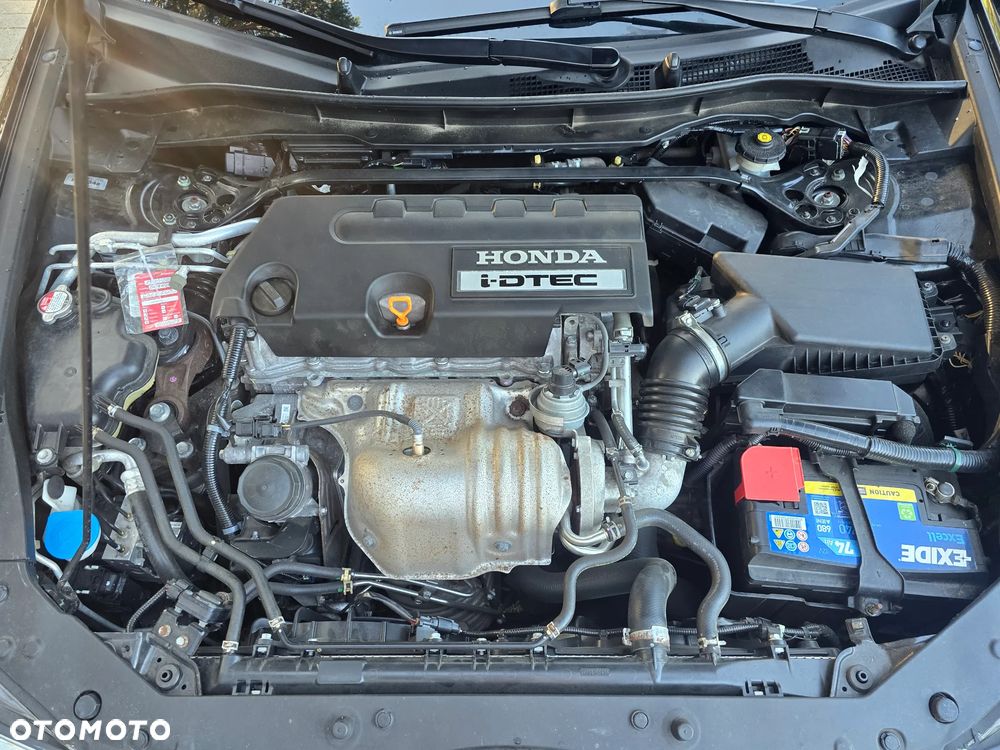 Honda Accord 2.2d Executive - 11