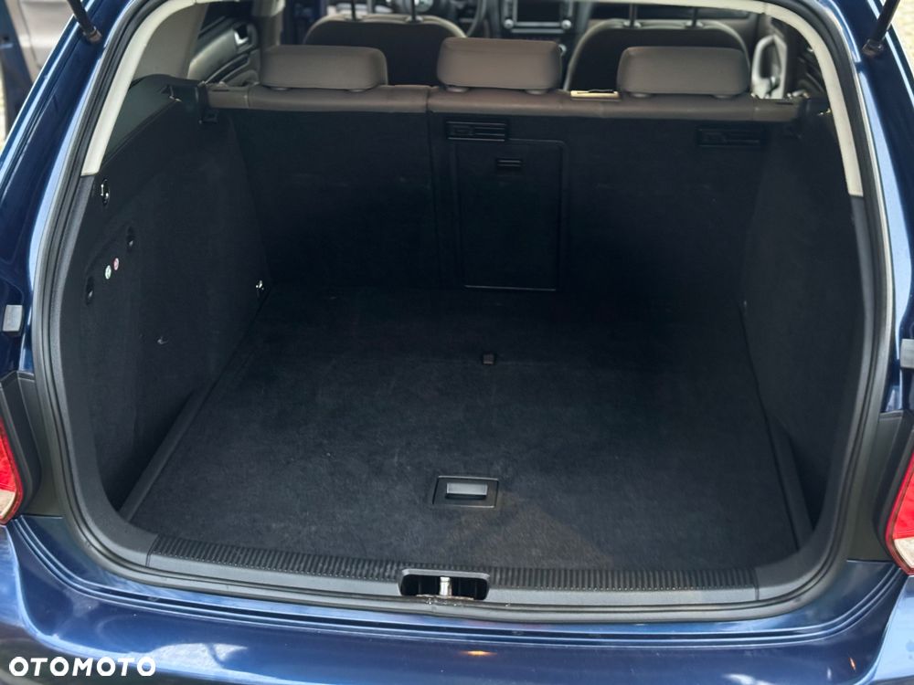 Volkswagen Golf Variant - 18