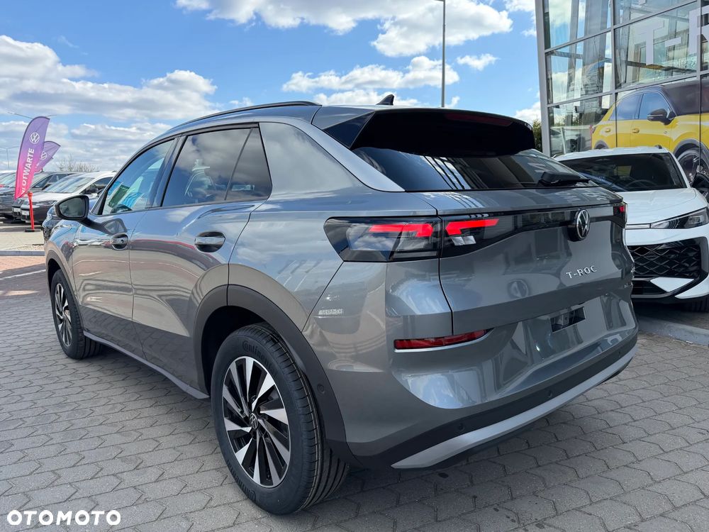 Volkswagen T-Roc 1.5 eTSI Life DSG - 4