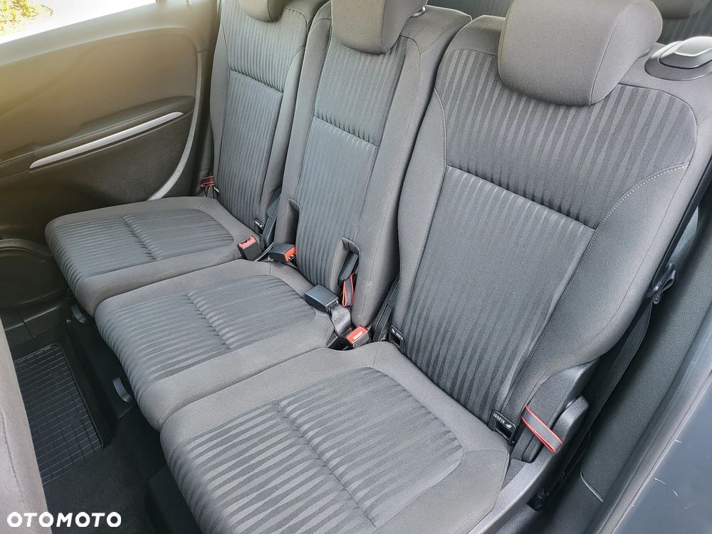 Opel Zafira - 14