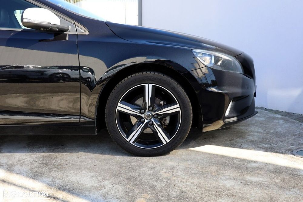 Volvo V40 2.0 D2 R-Design - 3