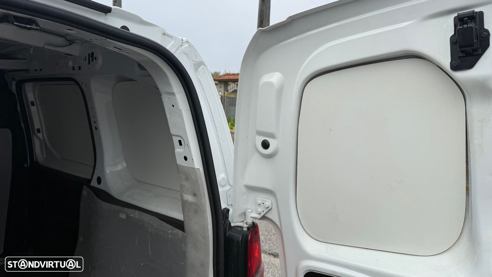 Opel Combo - 14