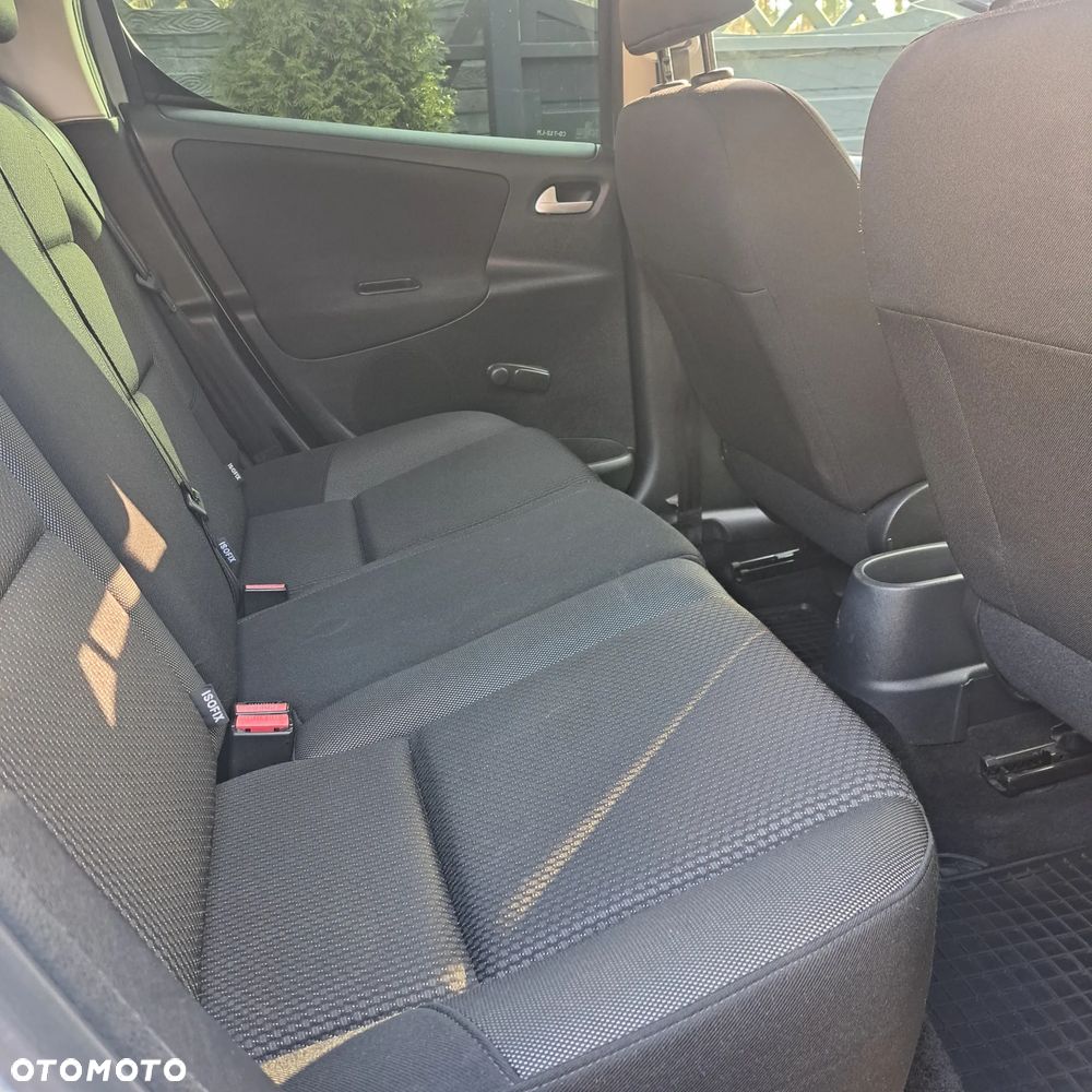 Peugeot 207 1.6 HDi Active - 8