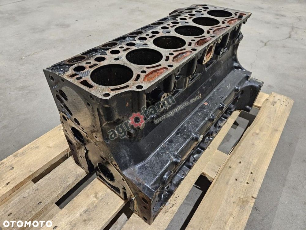 Blok silnika Deutz-Fahr Agrotron 105, 106, 110 - 3