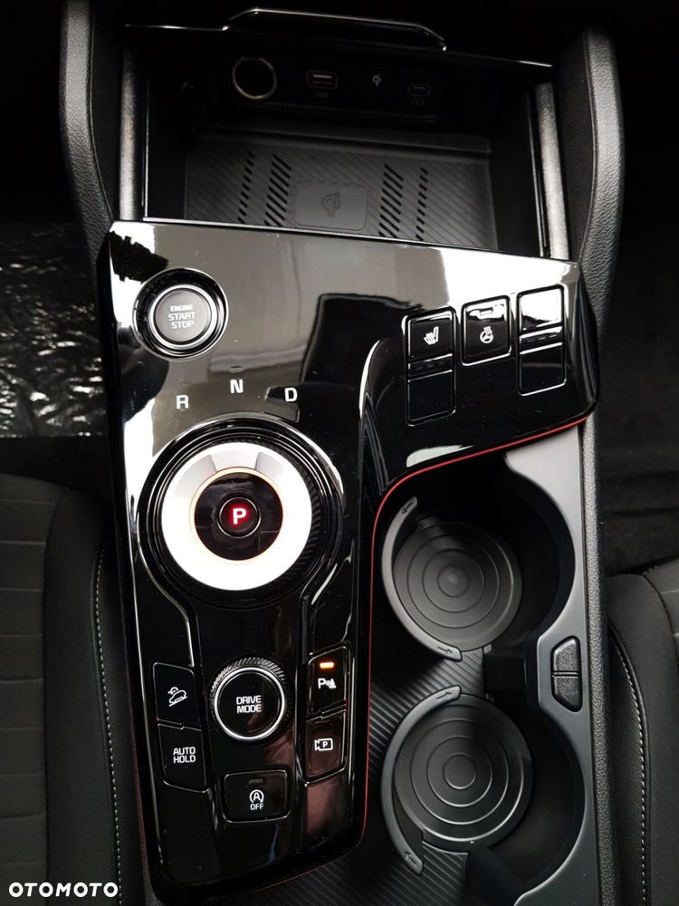 Kia Sportage 1.6 T-GDI Business Line 2WD DCT - 22