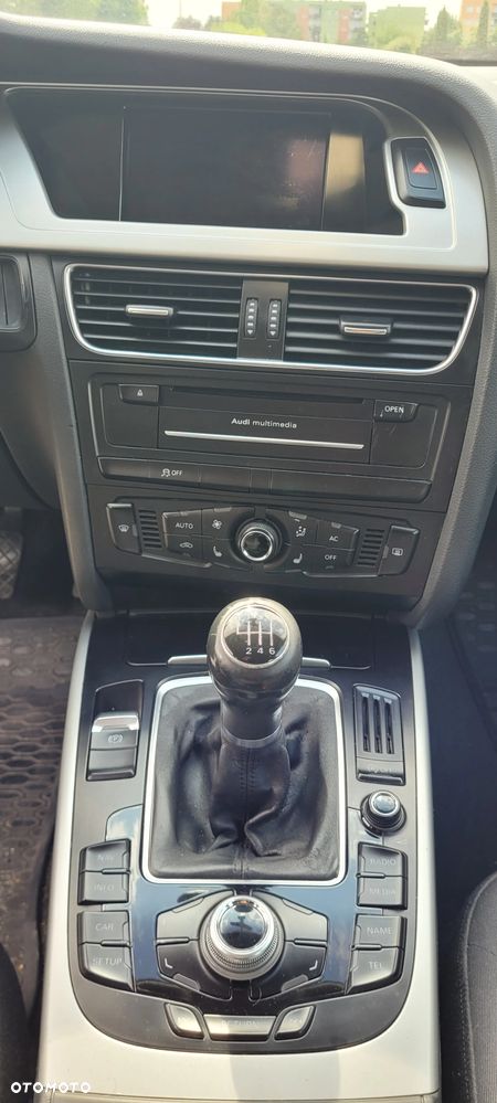 Audi A4 Avant 2.0 TDI - 12