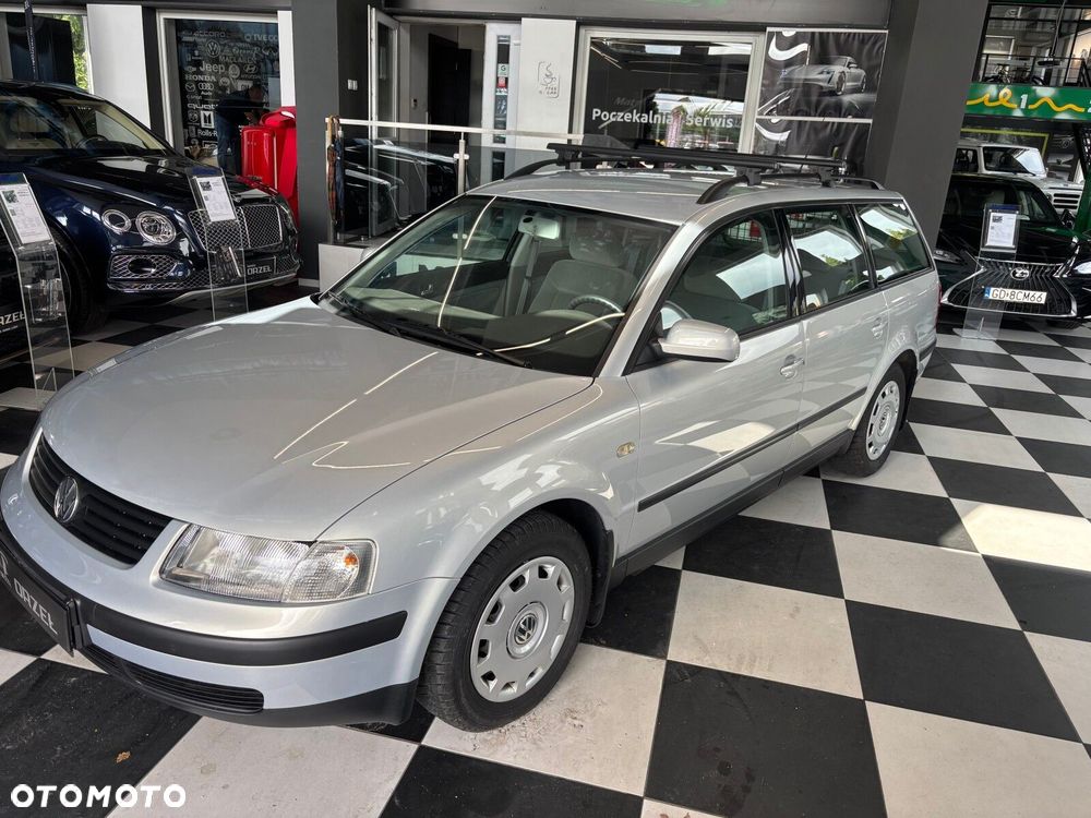 Volkswagen Passat - 2