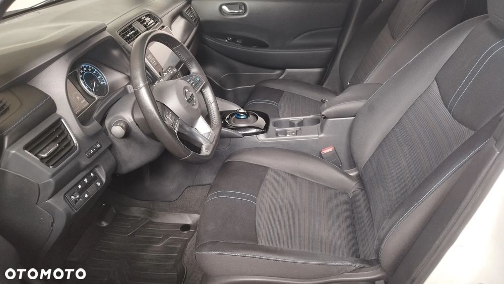 Nissan Leaf 40 kWh N-Connecta - 25