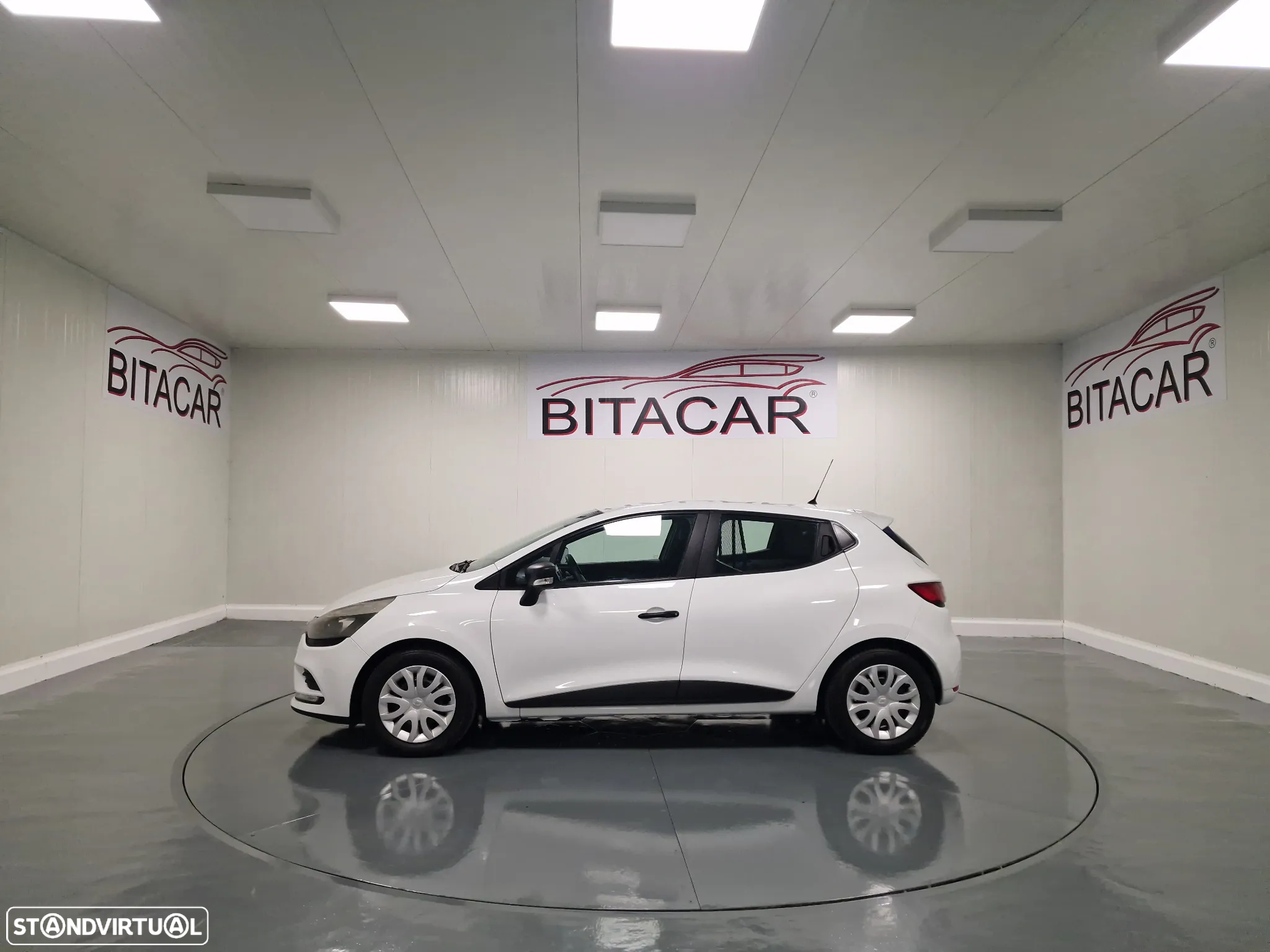 Renault CLIO SOCIETE 1.5 DCI ZEN IVA DEDUTIVEL - 14