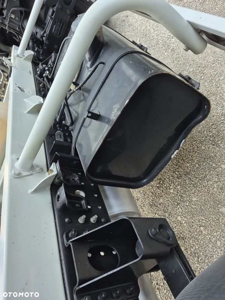 Mitsubishi Canter 3.0 ( silnik Iveco) - 16