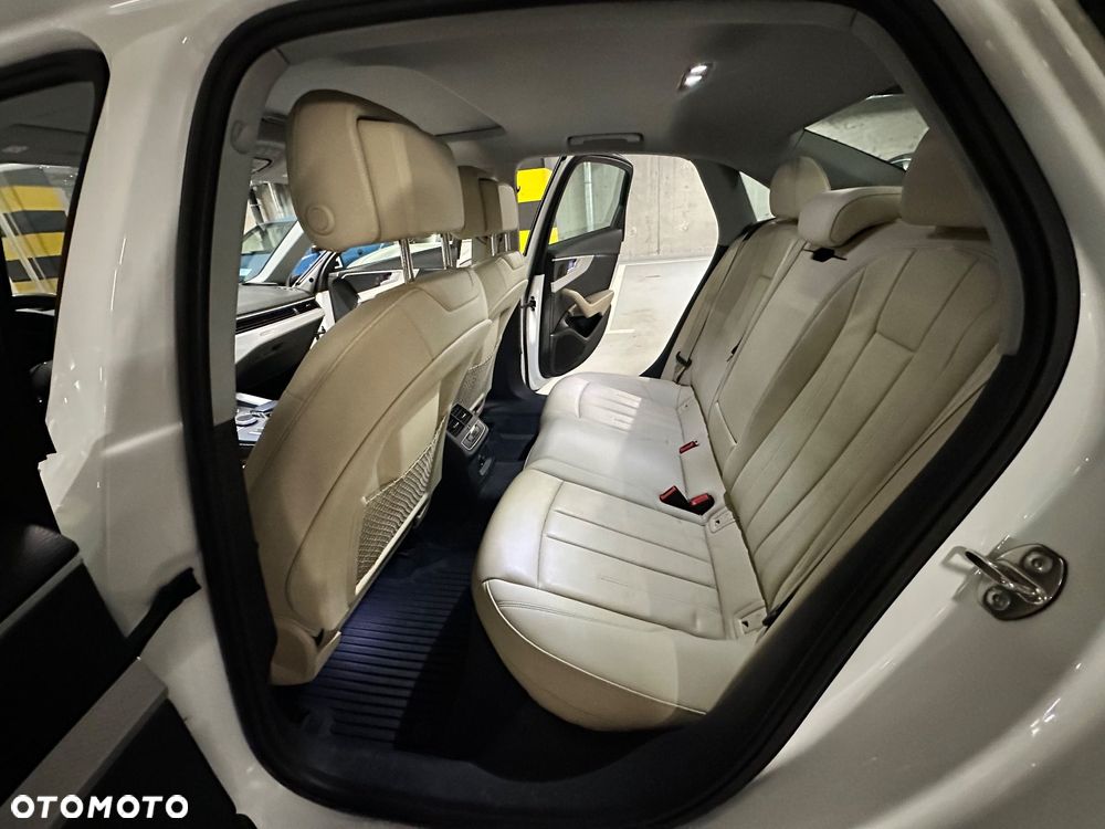 Audi A4 Limousine - 7