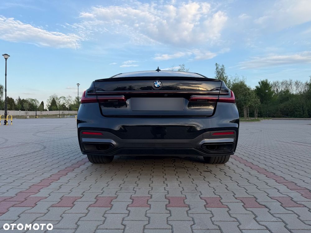 BMW Seria 7 730d xDrive sport - 10