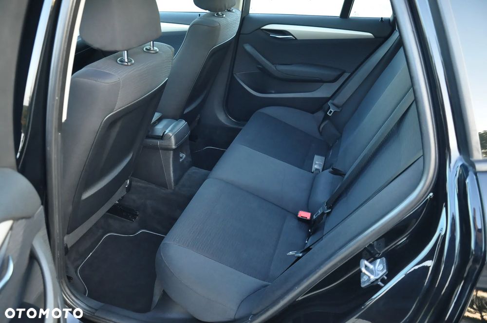 BMW X1 xDrive20d - 34