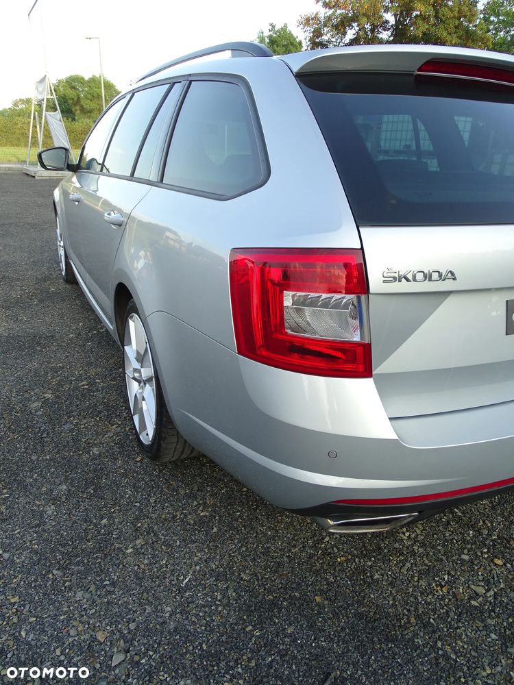 Skoda Octavia 2.0 TDI RS - 15