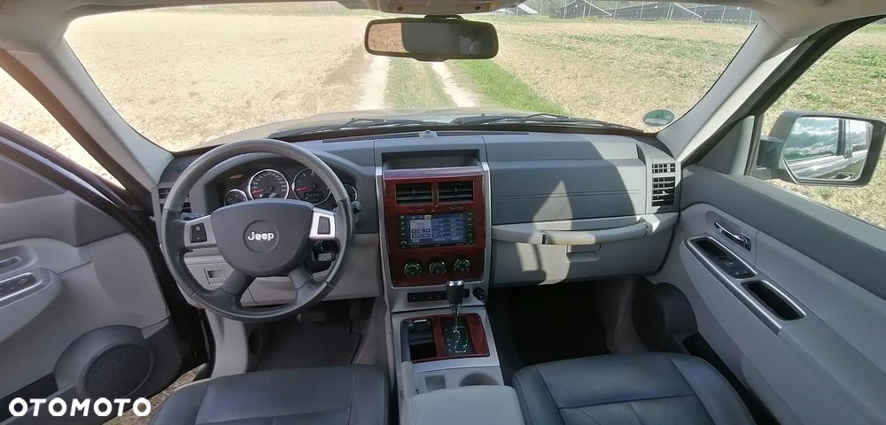 Jeep Cherokee 2.8 CRD DPF Automatik Limited - 13