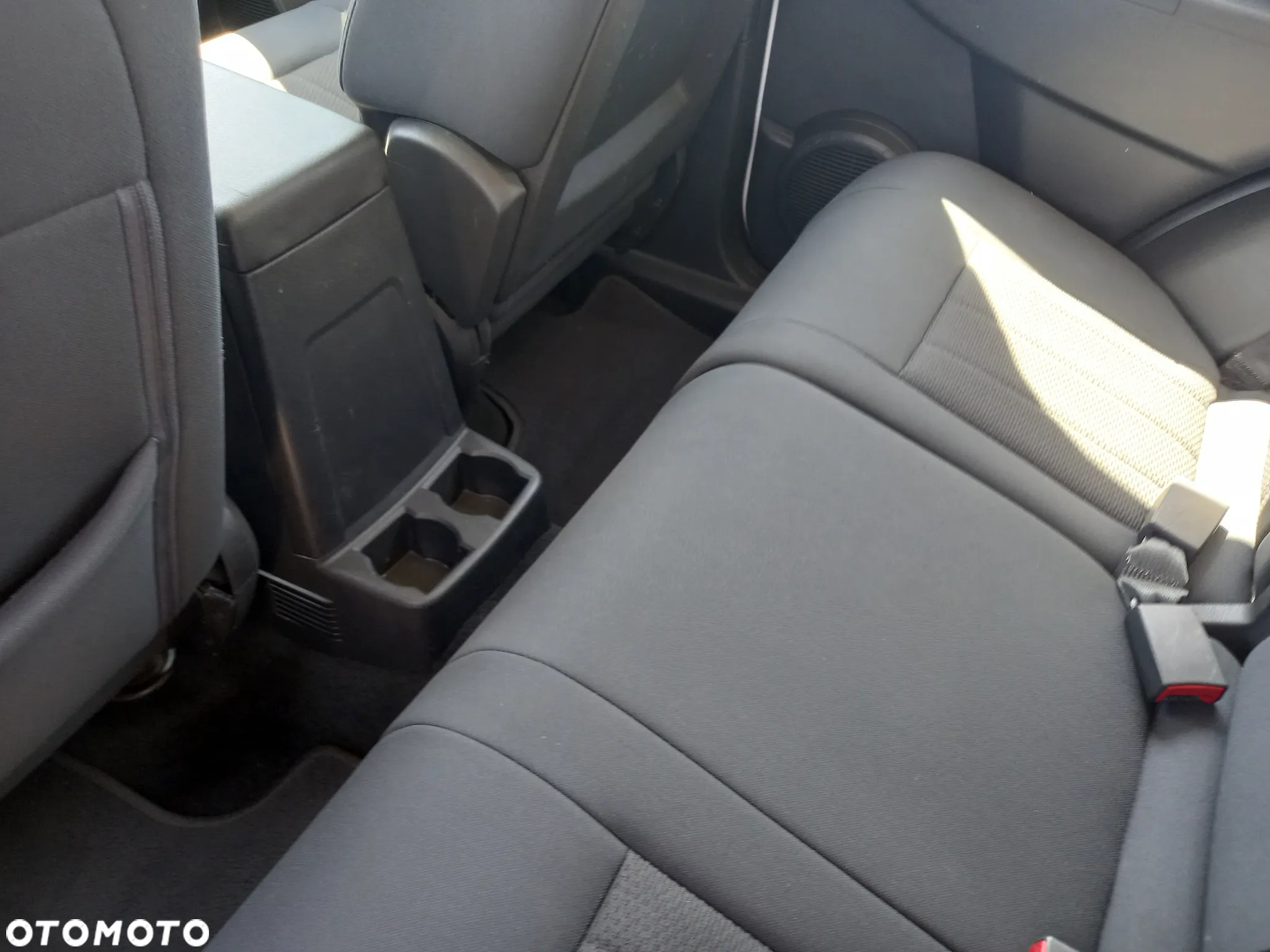 Jeep Liberty - 17