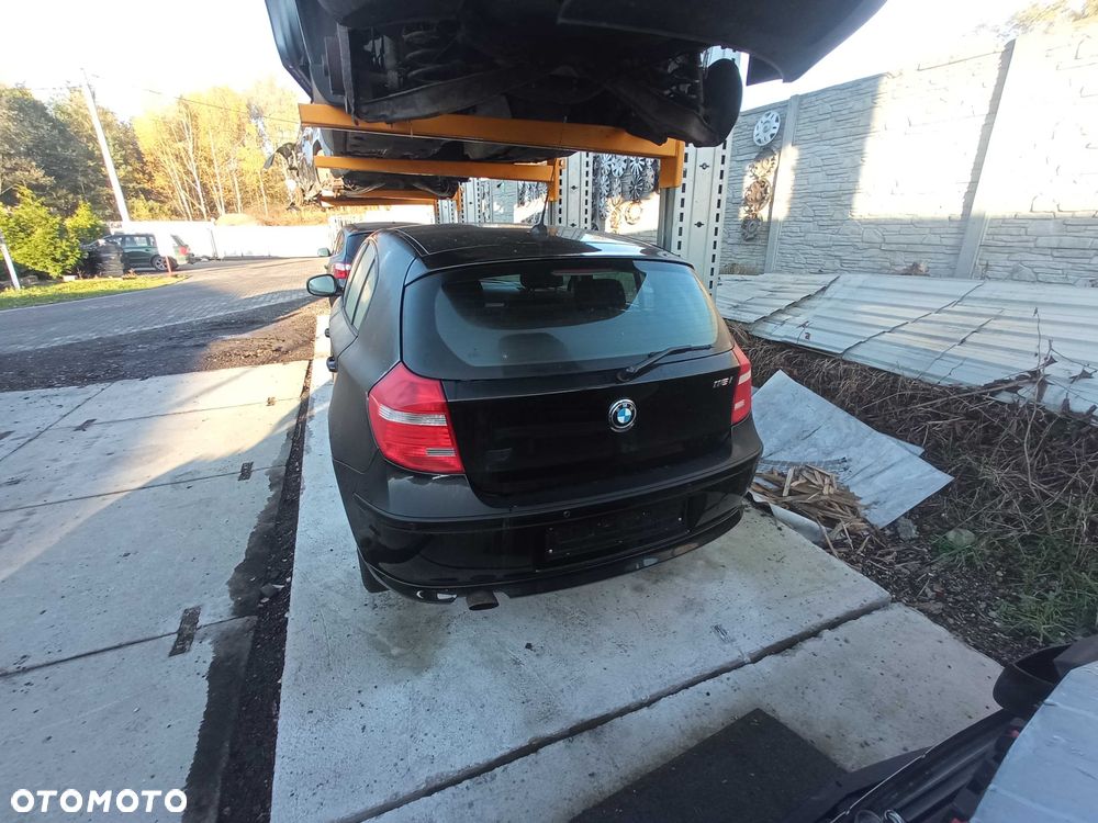 BMW 116i E87 2011 rok  NA CZĘŚCI - 3