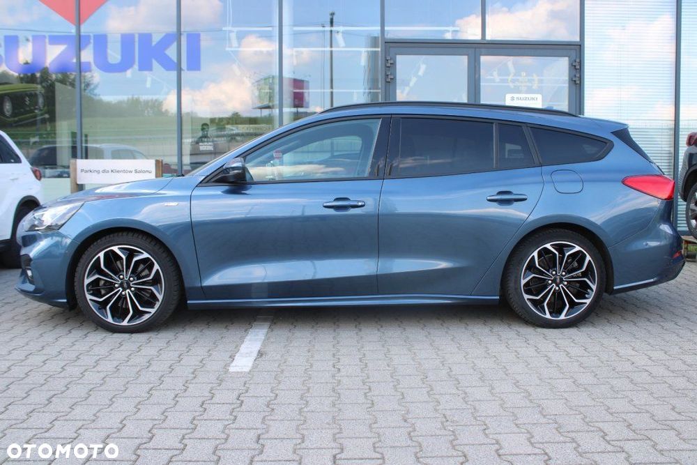 Ford Focus - 8
