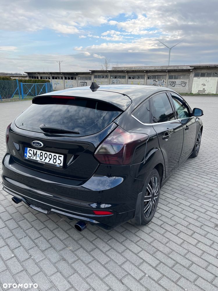 Ford Focus 1.6 EcoBoost Titanium - 4