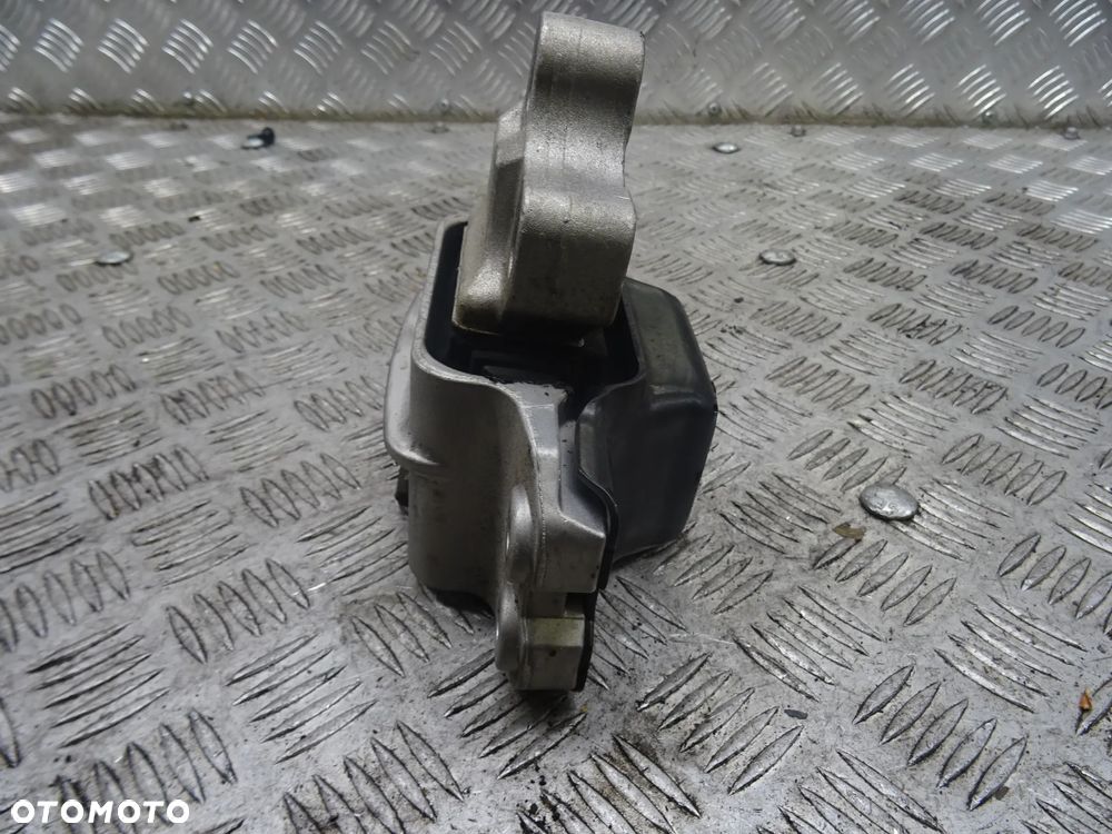 AUDI A3 8P 03-07 2.0 TDI PODUSZKA ŁAPA SKRZYNI BIEGÓW 1K0199555 - 5