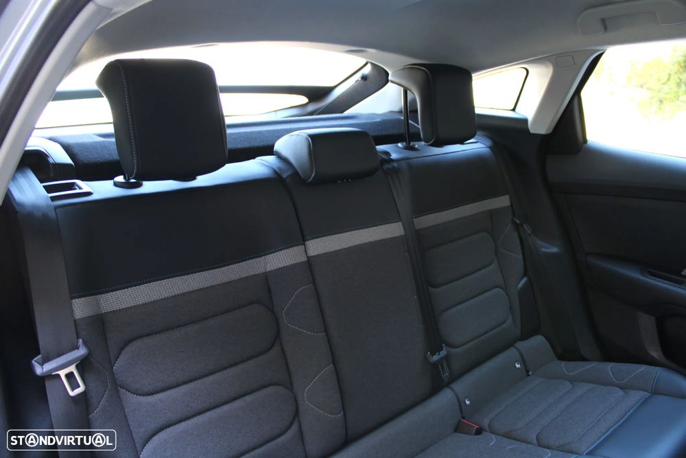 Citroën C4 1.2 PureTech Feel Pack EAT8 - 16