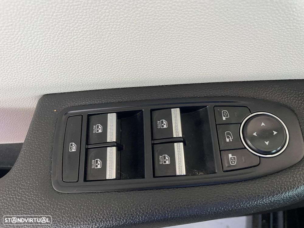 Renault Clio TCe 90 INTENS - 20