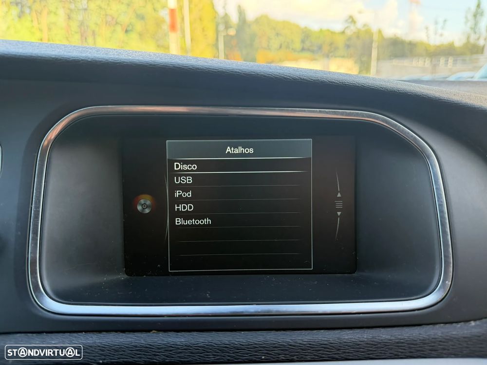 Volvo V40 1.6 D2 Summum - 26