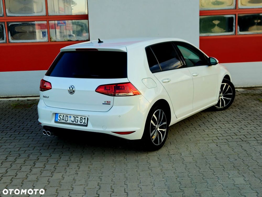 Volkswagen Golf 1.4 TSI BMT Highline - 8