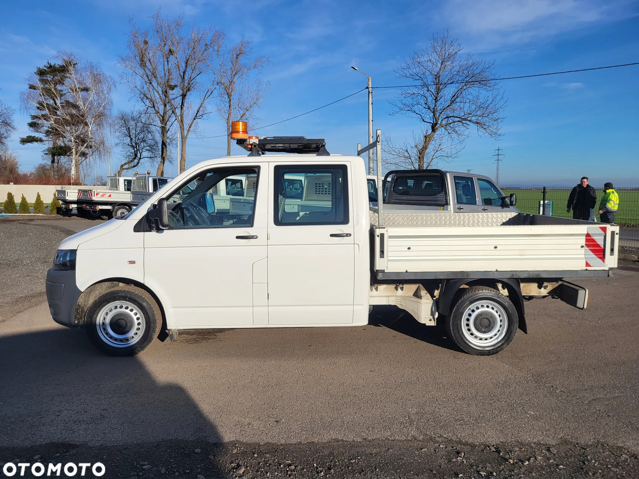 Volkswagen Transporter t5 lift doka super stan klima tablica świetlna - 9