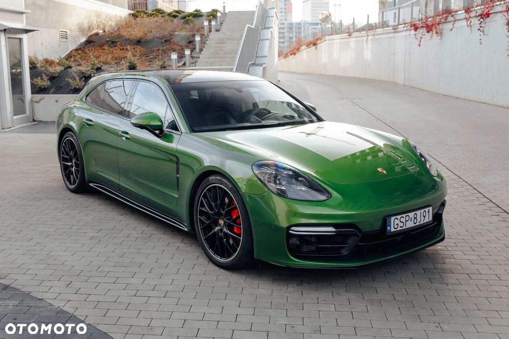 Porsche Panamera GTS GPF Sport Turismo - 4