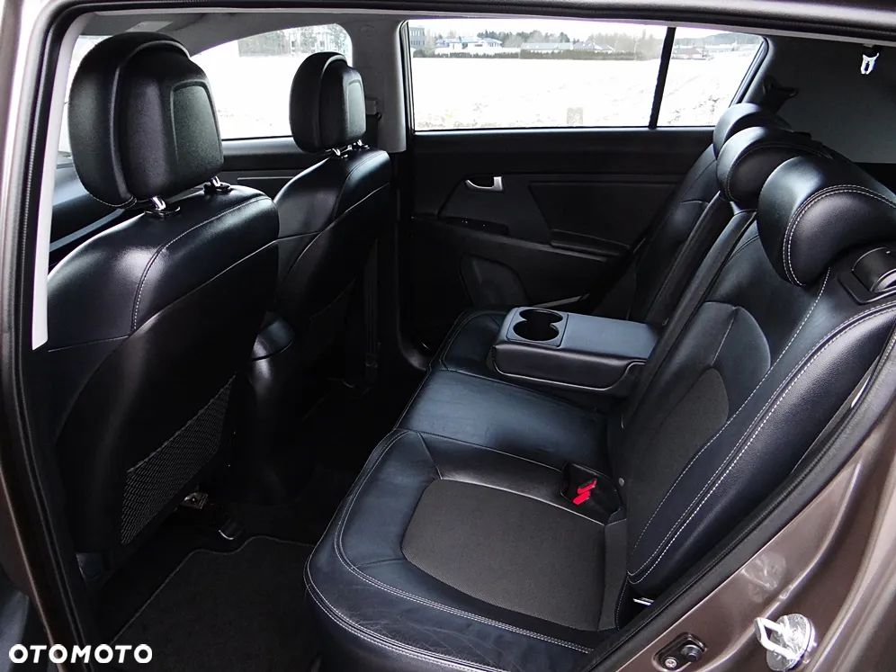 Kia Sportage 2.0 CVVT 2WD Automatik Spirit - 37