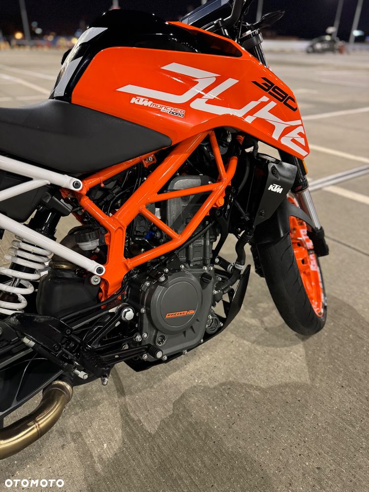 KTM Duke 390 - 11