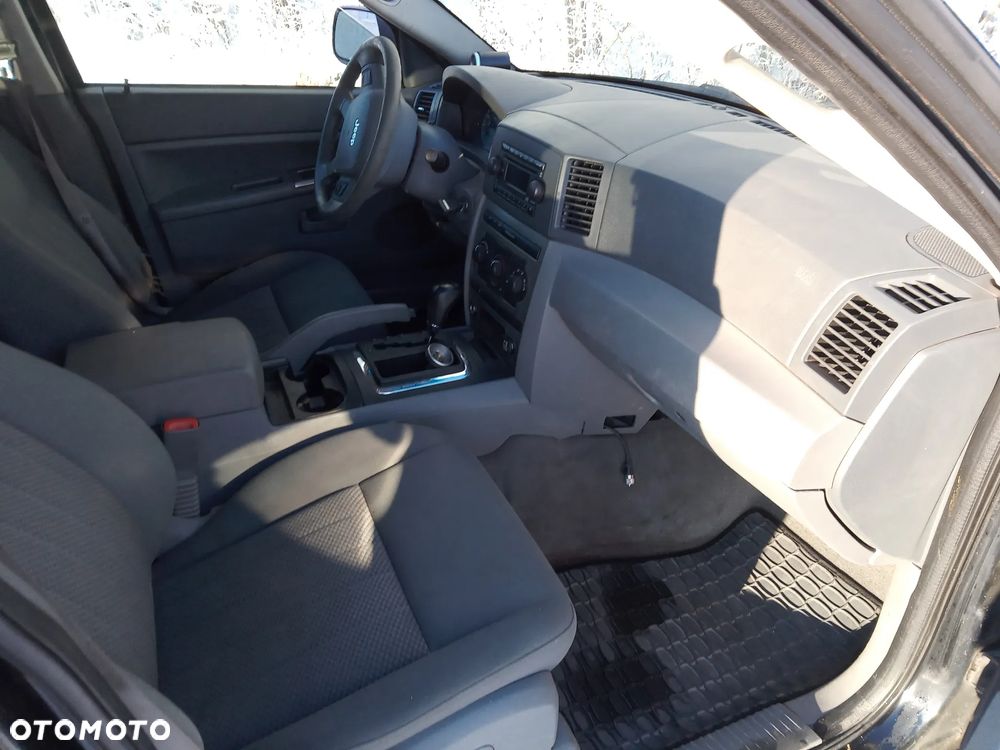 Jeep Grand Cherokee - 3