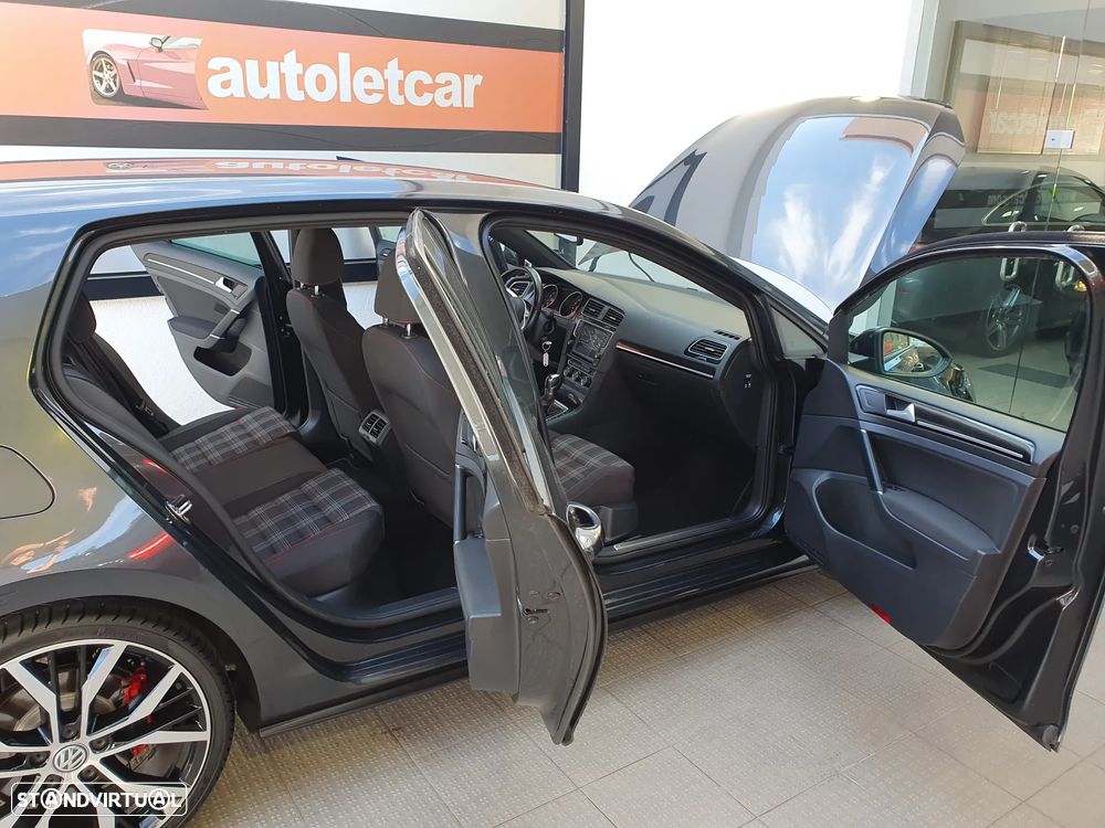 VW Golf 2.0 TSi GTi DSG - 18