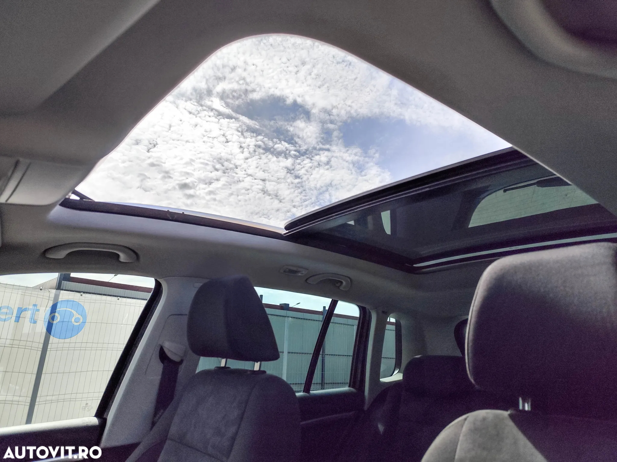 Volkswagen Tiguan 2.0 TDI 4Motion DSG Sport & Style - 7