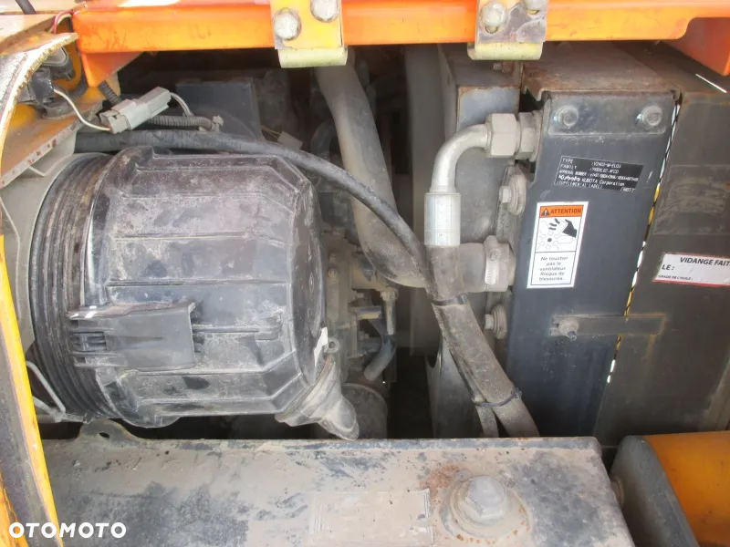 Ausa D350 AHG - 14