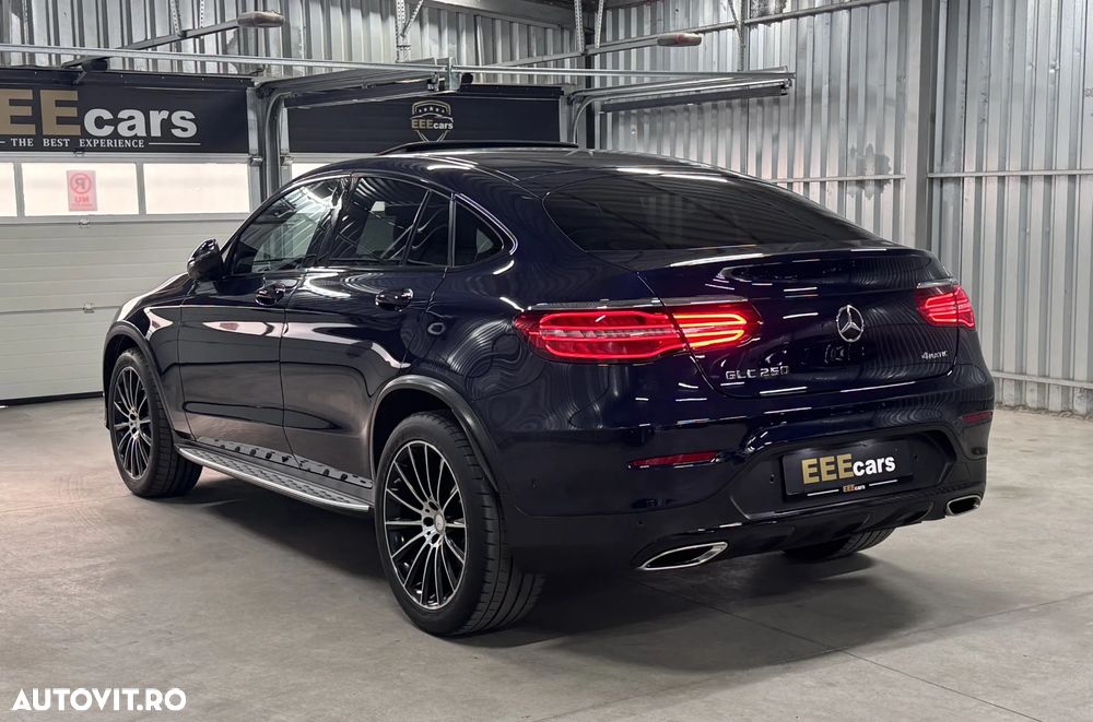 Mercedes-Benz GLC Coupe 250 4Matic 9G-TRONIC AMG Line - 6