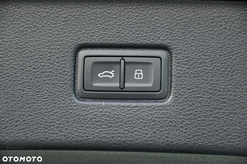 Audi SQ7 4.0 TDI Quattro Tiptronic - 23