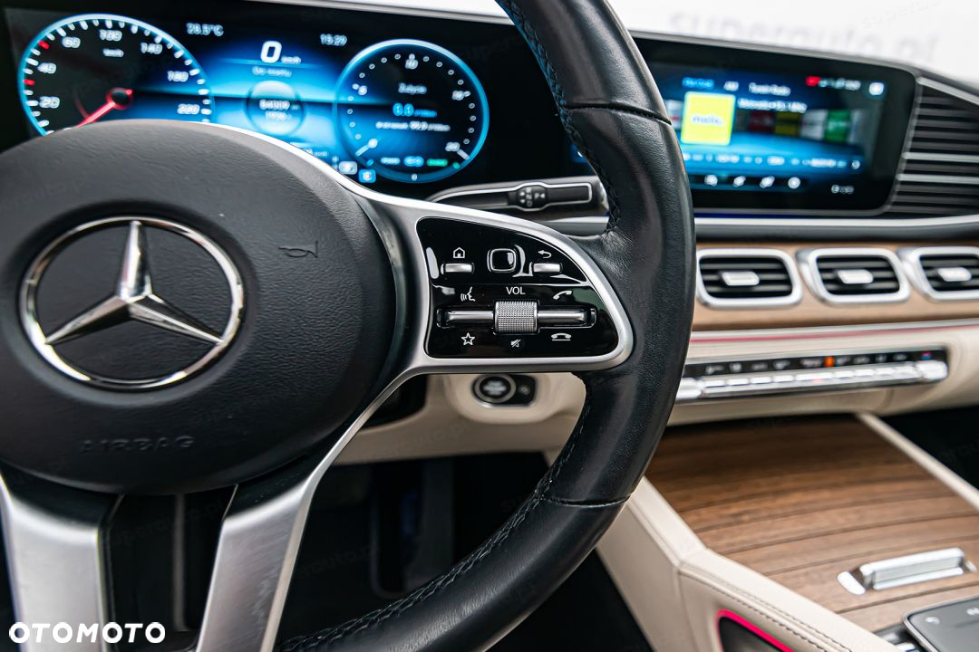 Mercedes-Benz GLE - 18