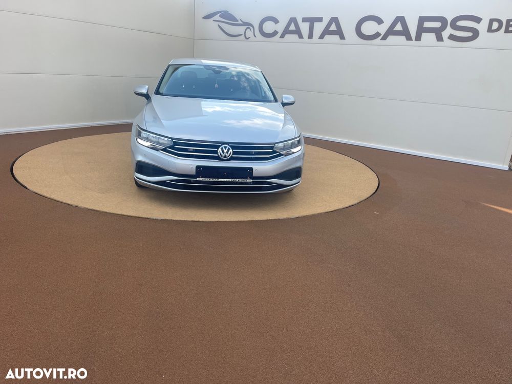 Volkswagen Passat 1.5 TSI OPF DSG Business - 1