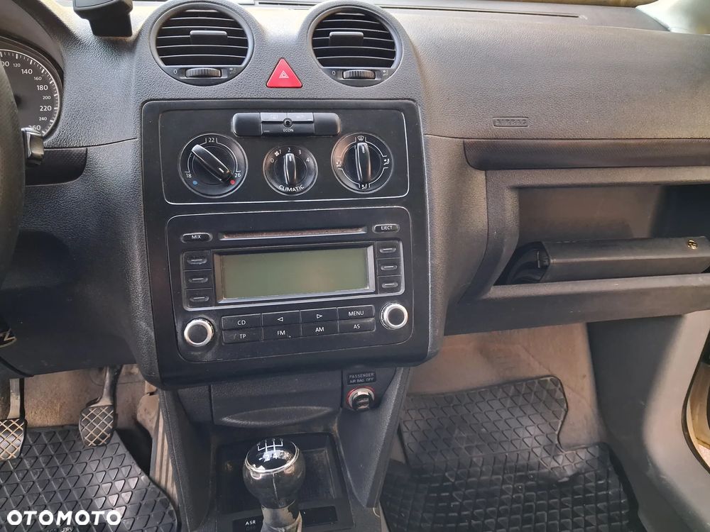 Volkswagen Caddy - 8