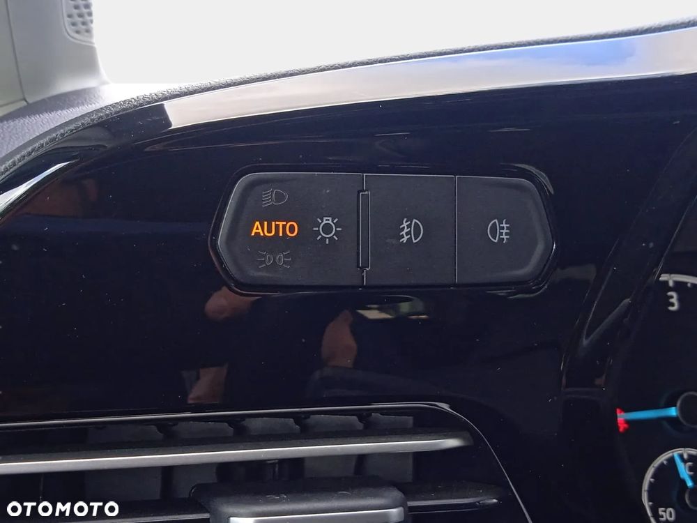 Ford Tourneo Connect Grand 2.0 EcoBlue Active - 33